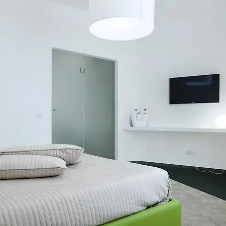 Vittoria Design Di Luce فندق