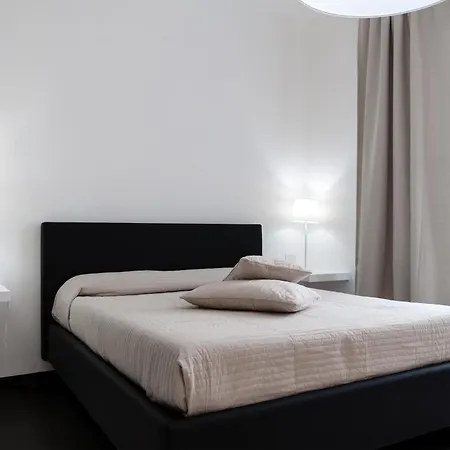 Vittoria Design Di Luce فندق سيينا